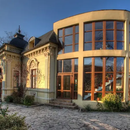 Restaurant Casa Cu Tei 4* Craiova