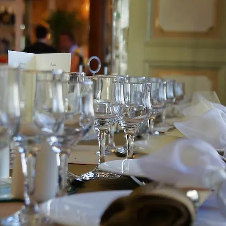 Szálloda Restaurant Casa Cu Tei