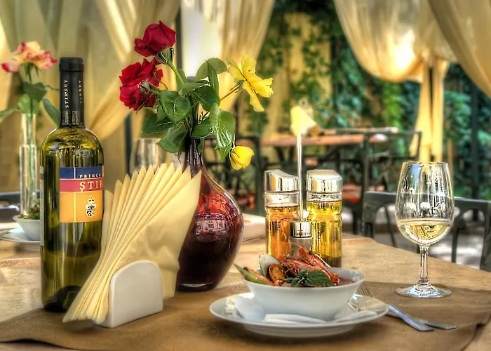 Otel Restaurant Casa Cu Tei