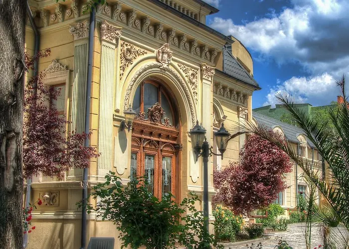 Otel Restaurant Casa Cu Tei